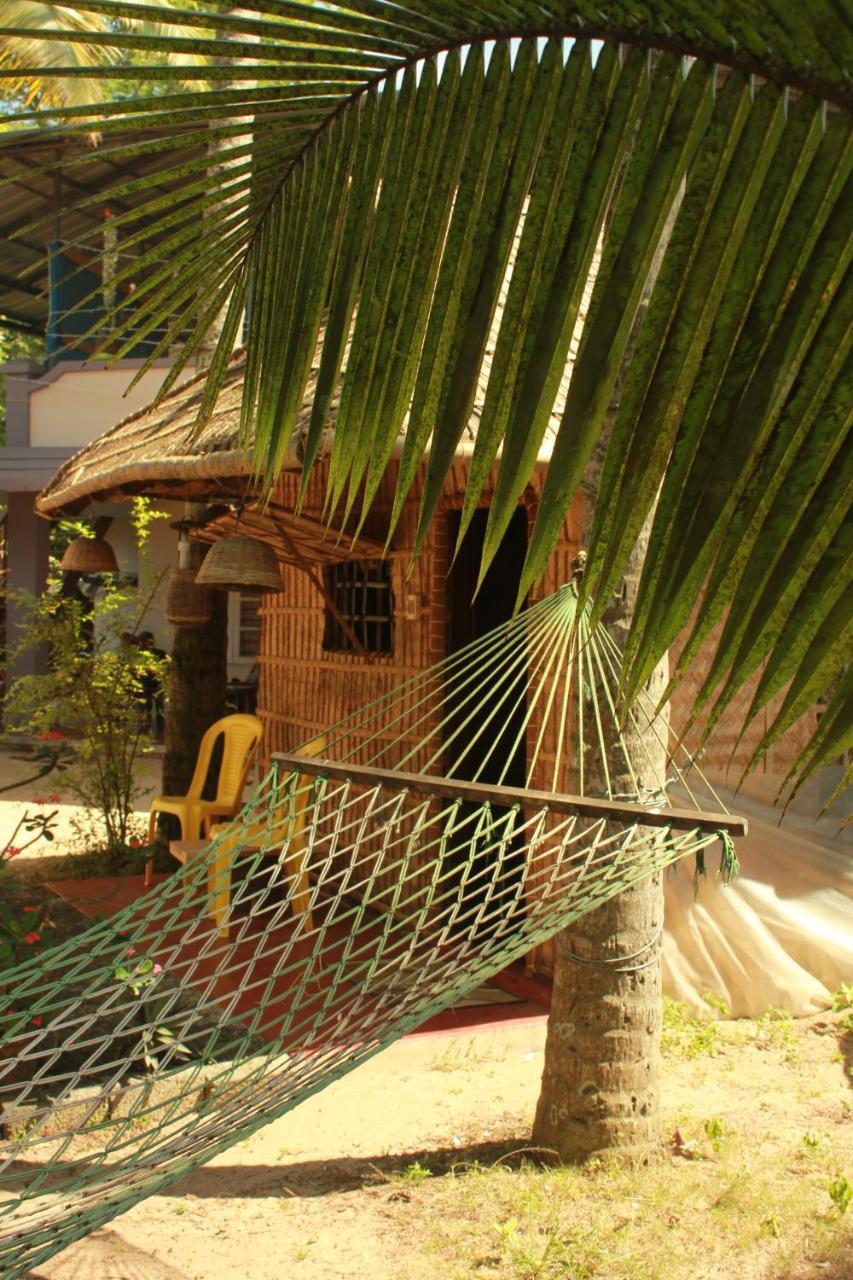 Elara Beach View Homestay Alappuzha Екстер'єр фото