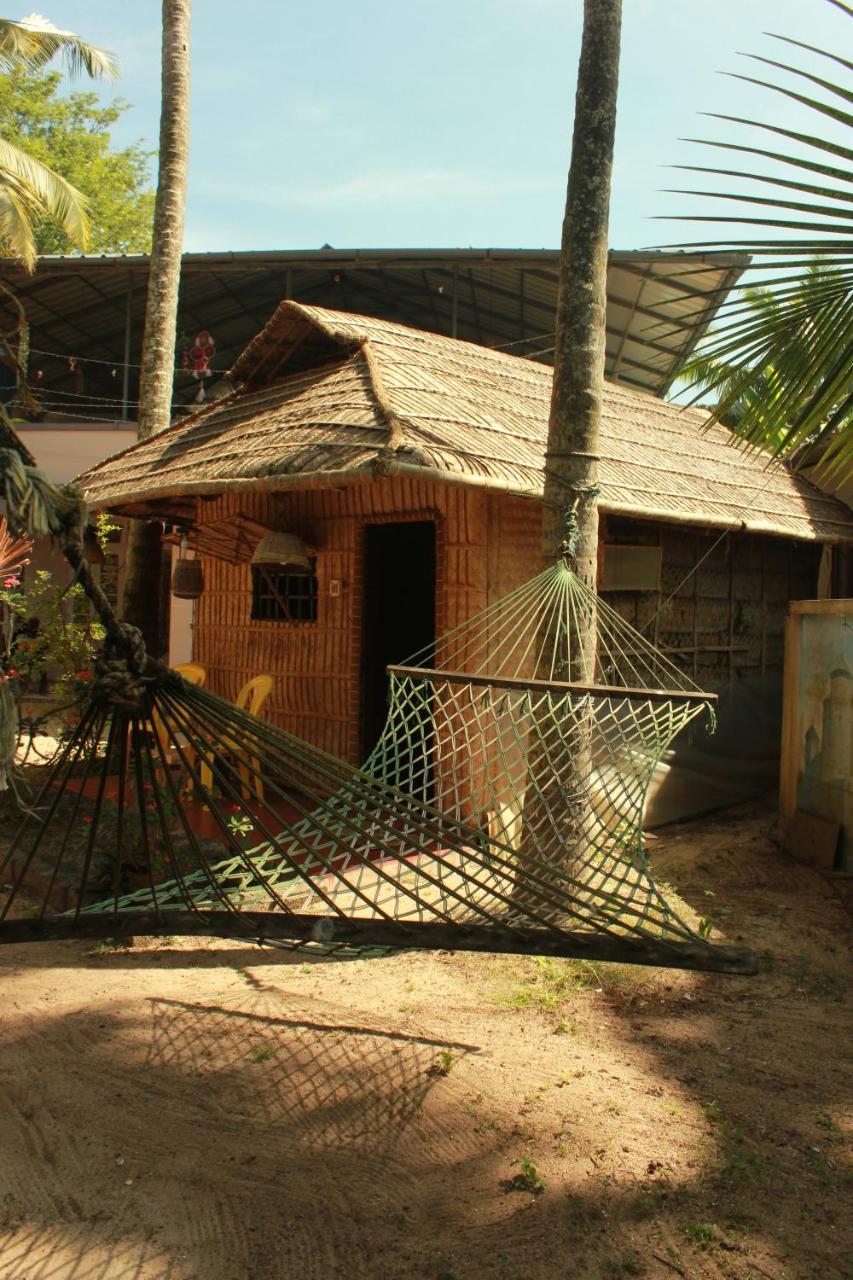 Elara Beach View Homestay Alappuzha Екстер'єр фото